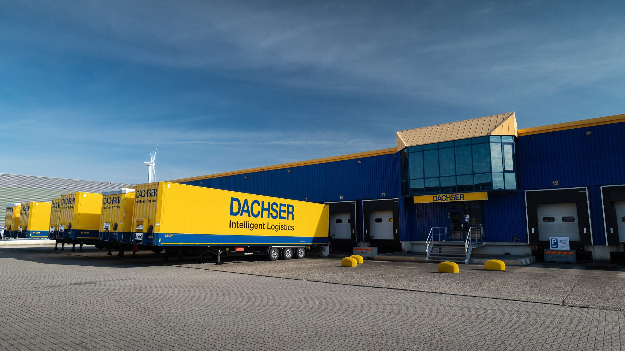 Depuis le 2 septembre, la Container Freight Station de DACHSER à Waddinxveen est officiellement opérationnelle